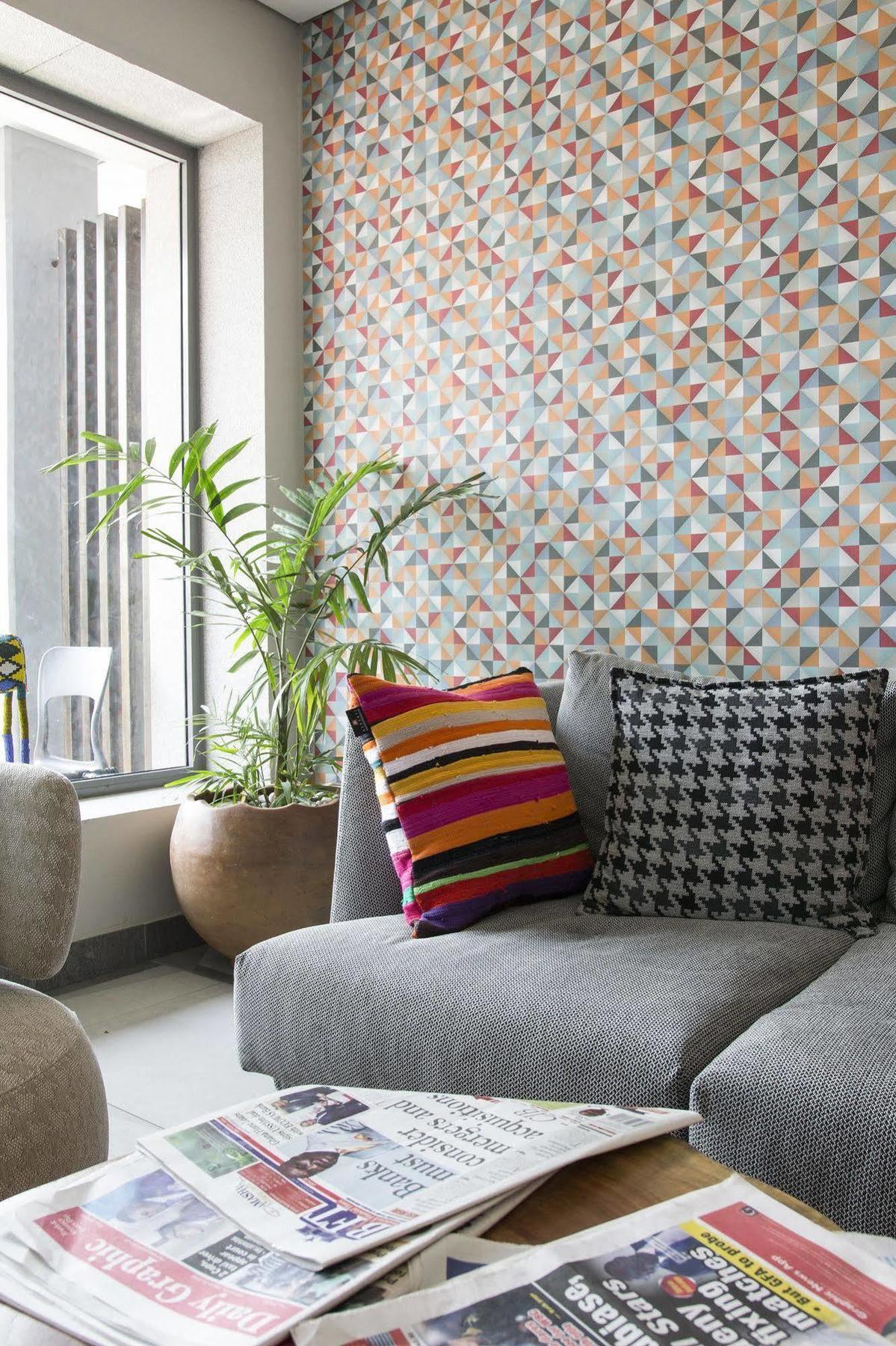 Urbano Hotel By Roots Wiaboman Bagian luar foto